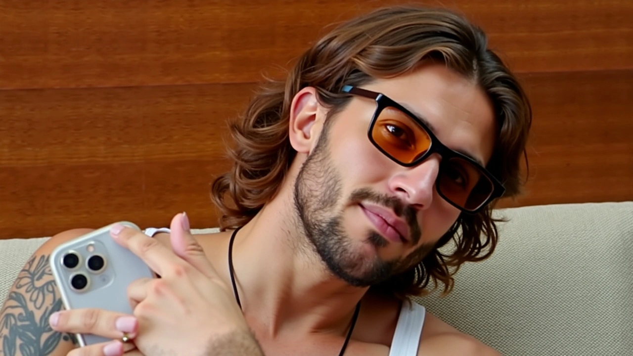 Chay Suede Revela Motivo por Trás do Cabelo Longo na Novela 'Mania de Você'