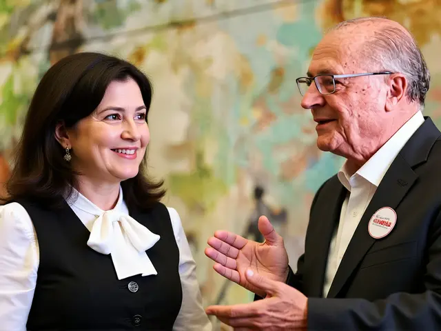 Simone Tebet troca MDB pelo PSB para disputar Senado em São Paulo